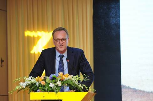 中國(guó)經(jīng)濟(jì)體制改革基金會(huì)“巴山輪會(huì)議”三十周年座談會(huì)召開(kāi)